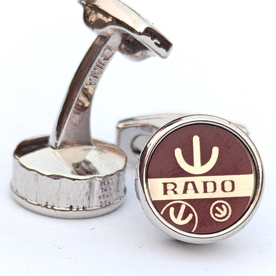 Metal cufflinks with artistic Design and attractive colors 00046