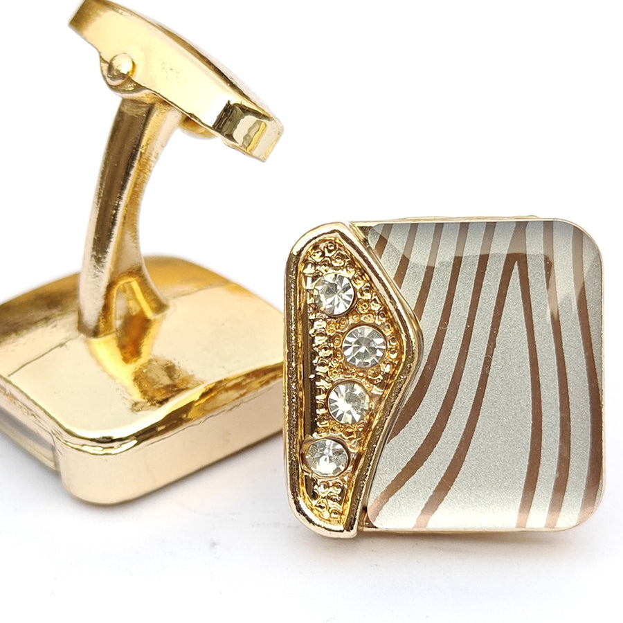 4×4 with small white stone Golden Base cufflink for Men 00039