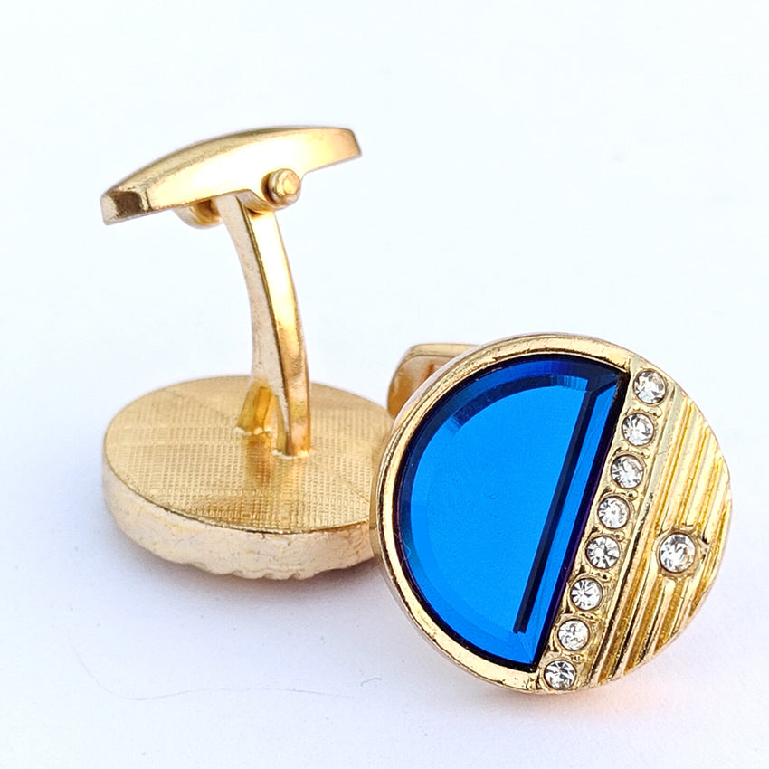 Metal cufflinks with artistic Design and attractive colors 00017